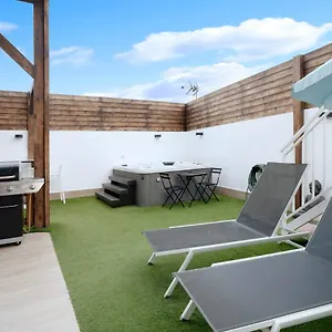 https://casa-miranda-1.in-canary-islands.com